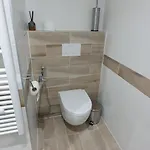 Nerudovka D 104, Finská Sauna, Garážové Stání *